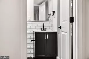 1628 Hollins St, Baltimore, MD 21223 - Photo 29