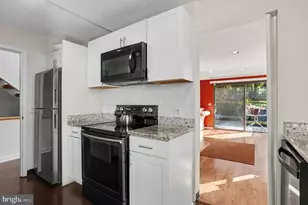 2350 Sorrel Ct, Baltimore, MD 21209 - Photo 5