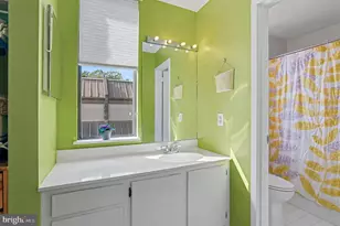 2350 Sorrel Ct, Baltimore, MD 21209 - Photo 15