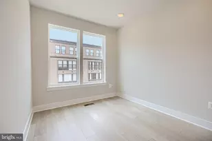 2705 Ferry Bar Dr, Baltimore, MD 21230 - Photo 15
