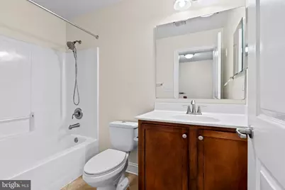 4521 Scarlet Oak Lane, Baltimore, MD 21229 - Photo 25