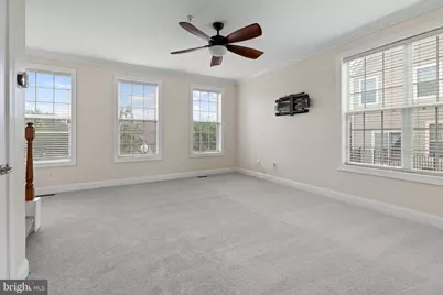 4521 Scarlet Oak Lane, Baltimore, MD 21229 - Photo 9