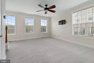 4521 Scarlet Oak Ln, Baltimore, MD 21229 - Photo 9