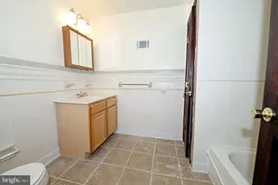 2400 Druid Hill Ave, Baltimore, MD 21217 - Photo 21