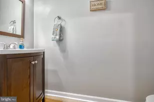 233 S Highland Ave, Baltimore, MD 21224 - Photo 7