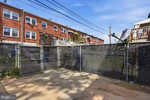 26 N Rosedale St, Baltimore, MD 21229 - Photo 33