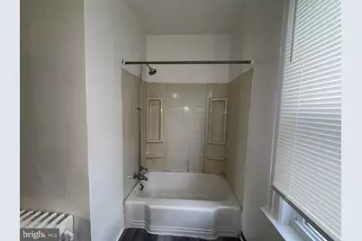 3904 Groveland Avenue, Baltimore, MD 21215 - Photo 15