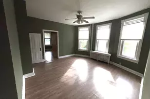 3904 Groveland Ave, Baltimore, MD 21215 - Photo 9