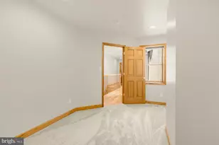 1121 S Clinton St, Baltimore, MD 21224 - Photo 15