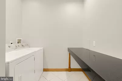 1121 S Clinton Street, Baltimore, MD 21224 - Photo 11