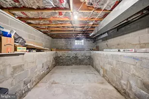 2704 Hudson St, Baltimore, MD 21224 - Photo 39