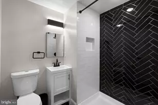 2639 Loyola Northway, Baltimore, MD 21215 - Photo 25