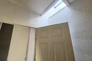 1937 Ridgehill Ave, Baltimore, MD 21217 - Photo 11