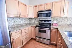 2119 E Fairmount Ave, Baltimore, MD 21231 - Photo 21