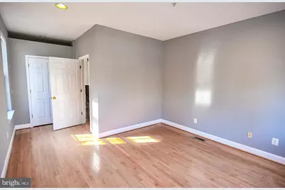 2119 E Fairmount Avenue, Baltimore, MD 21231 - Photo 13