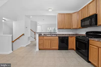 5310 Wyndholme Circle #79, Baltimore, MD 21229 - Photo 9