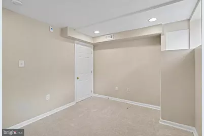 1 S East Avenue, Baltimore, MD 21224 - Photo 37