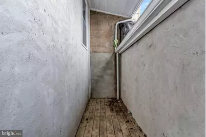 1826 N Milton Avenue, Baltimore, MD 21213 - Photo 7