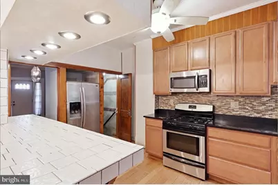 2807 W Lafayette Avenue W, Baltimore, MD 21216 - Photo 7