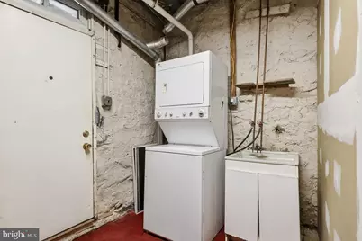 2807 W Lafayette Avenue W, Baltimore, MD 21216 - Photo 17