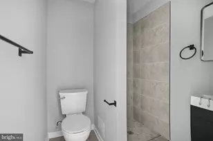 2303 Whittier Ave, Baltimore, MD 21217 - Photo 9