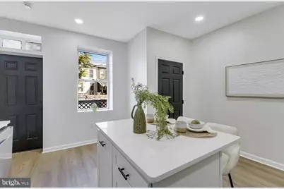 320 E Lorraine Avenue, Baltimore, MD 21218 - Photo 11