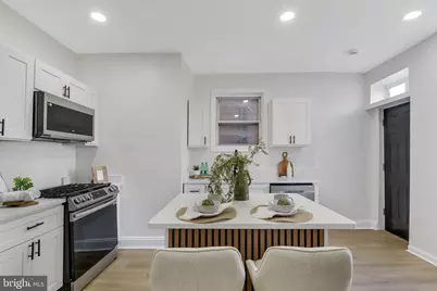 320 E Lorraine Avenue, Baltimore, MD 21218 - Photo 7