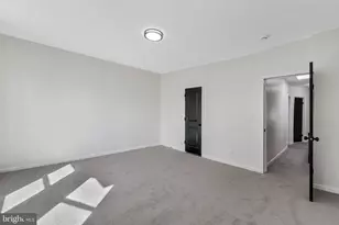 320 E Lorraine Ave, Baltimore, MD 21218 - Photo 19