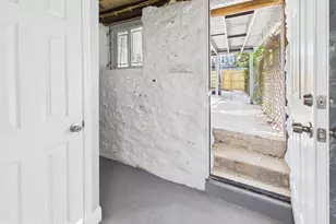 1721 Ruxton Ave, Baltimore, MD 21216 - Photo 53