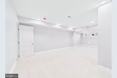 1721 Ruxton Avenue, Baltimore, MD 21216 - Photo 47