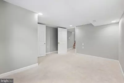 719 S Linwood Avenue, Baltimore, MD 21224 - Photo 29