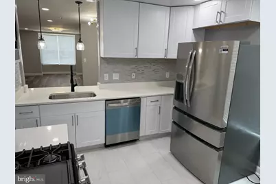 605 N Fremont Avenue N, Baltimore, MD 21201 - Photo 13