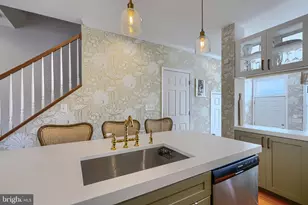 701 S Streeper St, Baltimore, MD 21224 - Photo 11