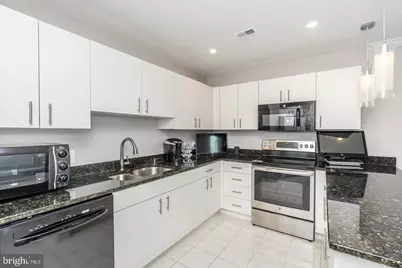 100 Harborview Drive #1011, Baltimore, MD 21230 - Photo 17