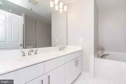 100 Harborview Drive #1011, Baltimore, MD 21230 - Photo 29
