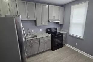 325 Washburn Ave, Baltimore, MD 21225 - Photo 9