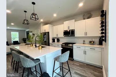 4303 Medfield Avenue, Baltimore, MD 21211 - Photo 5