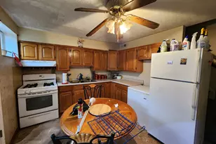4429 Eldone Rd, Baltimore, MD 21229 - Photo 5