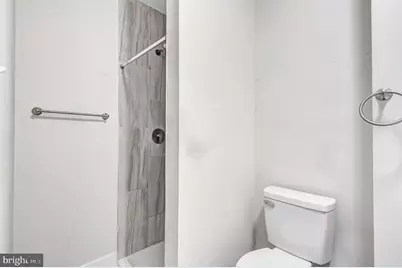 401 N Robinson Street, Baltimore, MD 21224 - Photo 21