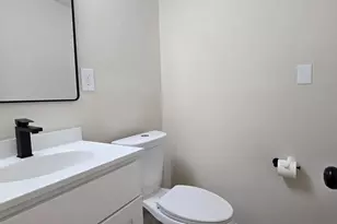 1645 Ceddox St, Baltimore, MD 21226 - Photo 5