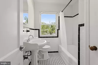 4015 Duvall Avenue, Baltimore, MD 21216 - Photo 11