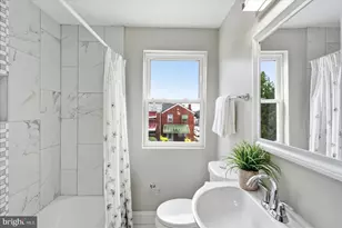 1000 Mt Holly St, Baltimore, MD 21229 - Photo 39