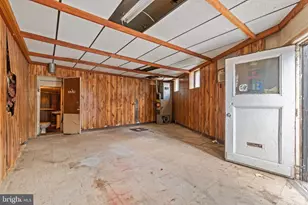 200 W Lorraine Ave, Baltimore, MD 21211 - Photo 21