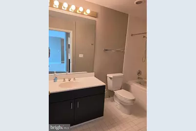 100 Harborview Drive #906, Baltimore, MD 21230 - Photo 11
