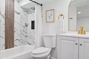 517 N Edgewood St, Baltimore, MD 21229 - Photo 25