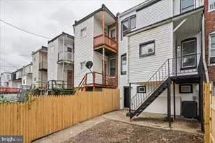517 N Edgewood St, Baltimore, MD 21229 - Photo 37