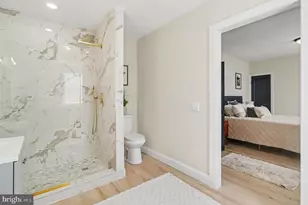 6625 Hudson St, Baltimore, MD 21224 - Photo 11