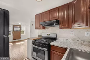 931 Saint Paul St St, Baltimore, MD 21202 - Photo 9