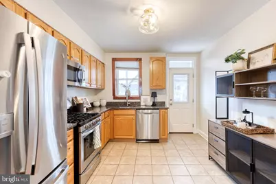 525 S Decker Avenue, Baltimore, MD 21224 - Photo 15