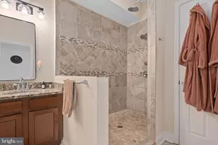 17 S Calhoun St, Baltimore, MD 21223 - Photo 33
